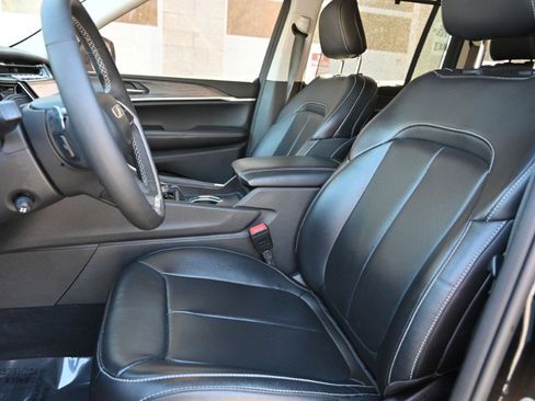 Used 2023 Jeep Grand Cherokee 30th Anniversary AWD/4WD image 20