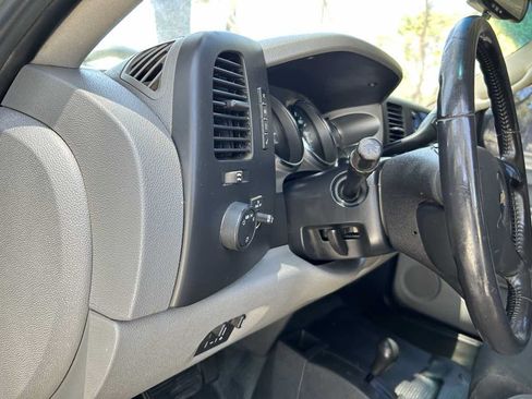 Used 2012 Chevrolet Silverado 2500 W/T AWD/4WD image 14
