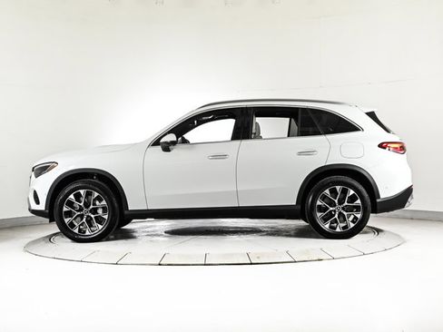 New 2026 Mercedes-Benz GLC 350e image 8