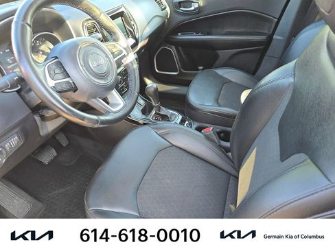 Used 2020 Jeep Compass Latitude AWD/4WD image 17