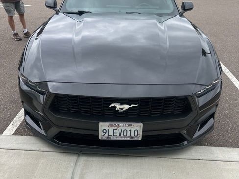 Used 2024 Ford Mustang Coupe RWD image 5