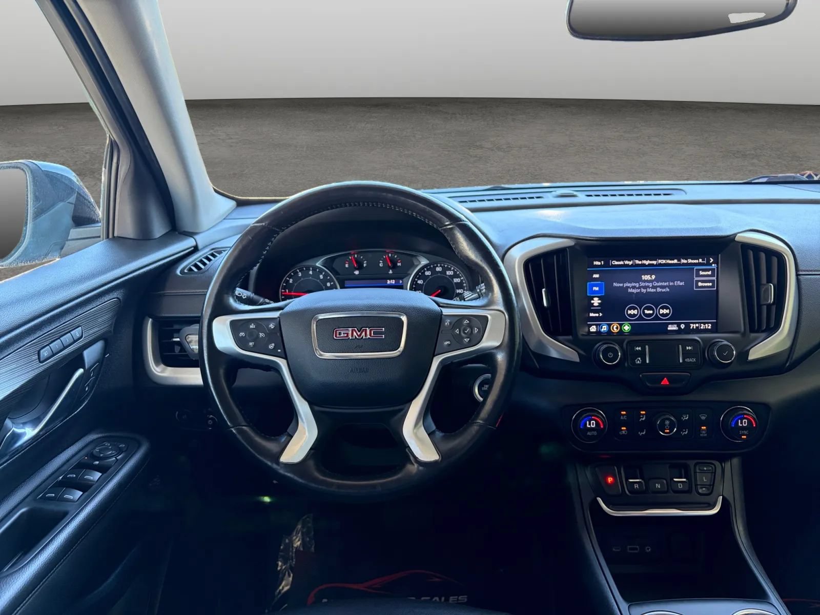 Used 2021 GMC Terrain SLT w/ Elevation Edition AWD/4WD image 28
