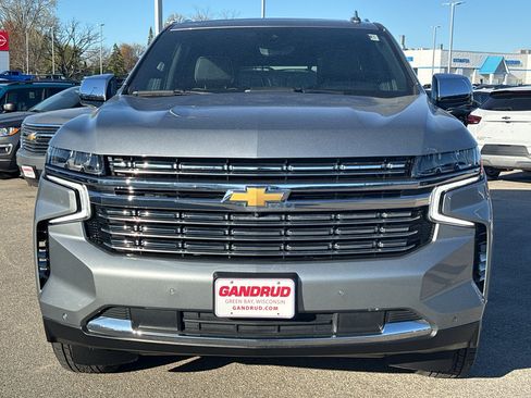 Used 2024 Chevrolet Tahoe Premier w/ Premium Package AWD/4WD image 3