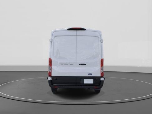 New 2026 Ford Transit 250 148 Medium Roof w/ Exterior Upgrade Package RWD image 5