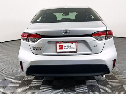 Certified 2025 Toyota Corolla LE FWD image 21