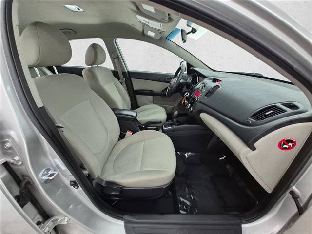 Used 2012 Kia Forte EX FWD image 21