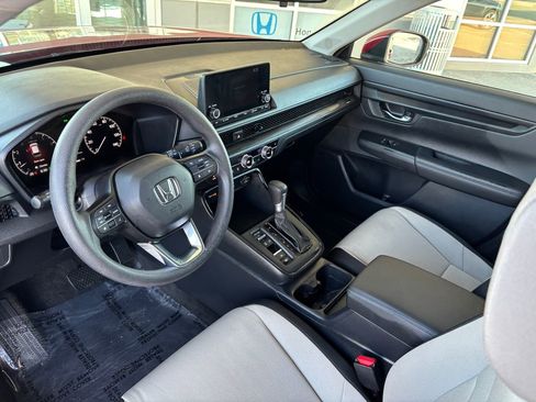 Used 2025 Honda CR-V EX image 9
