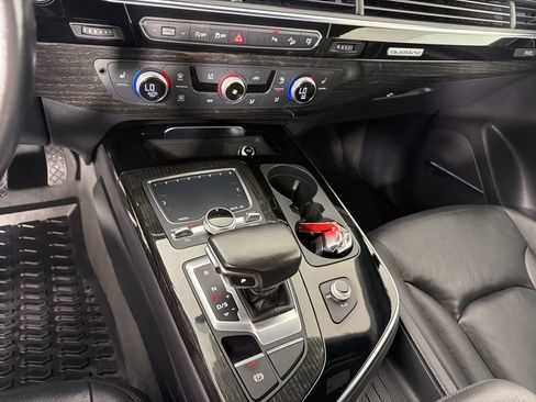 Used 2017 Audi Q7 3.0T Premium Plus AWD/4WD image 17