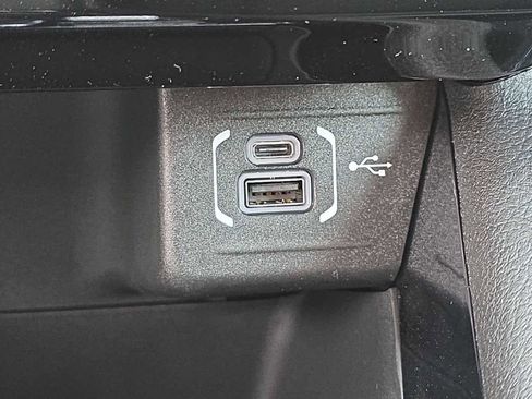 New 2026 Jeep Compass Latitude AWD/4WD image 22