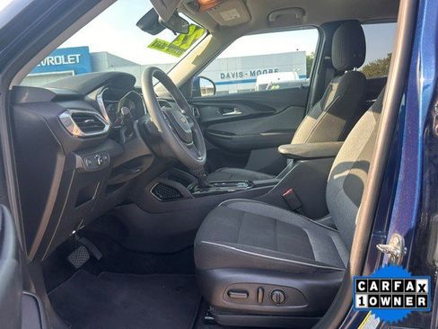 Used 2022 Chevrolet TrailBlazer LT FWD image 4
