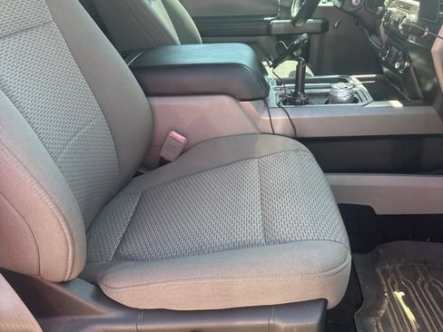 Used 2018 Ford F150 XLT w/ Equipment Group 302A Luxury RWD image 3