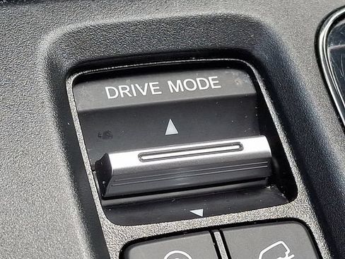 Used 2024 Honda CR-V EX-L image 24
