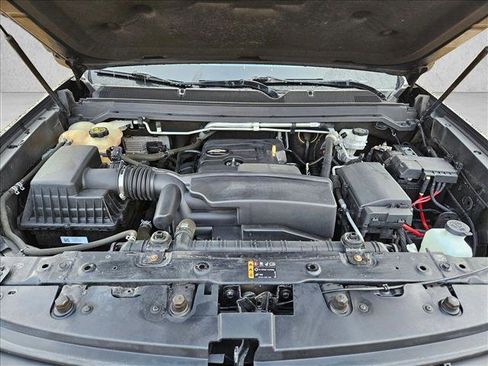 Used 2021 Chevrolet Colorado LT image 22