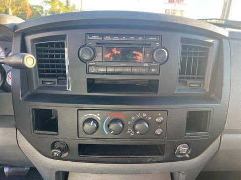 Used 2008 Dodge Ram 1500 Truck ST w/ PWR Accessory Group image 15