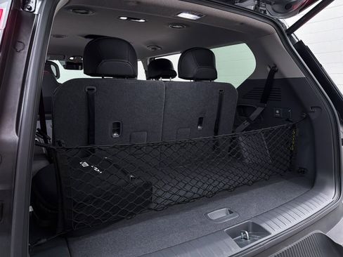 Used 2024 Kia EV9 Light Long Range image 31