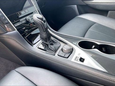 Used 2021 INFINITI Q50 Pure image 17