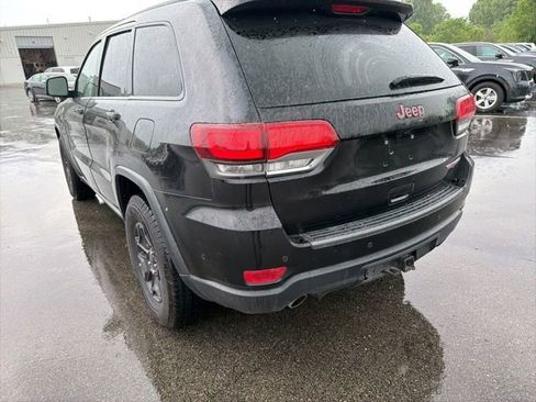 Used 2018 Jeep Grand Cherokee Trailhawk w/ Trailhawk Luxury Group AWD/4WD image 8