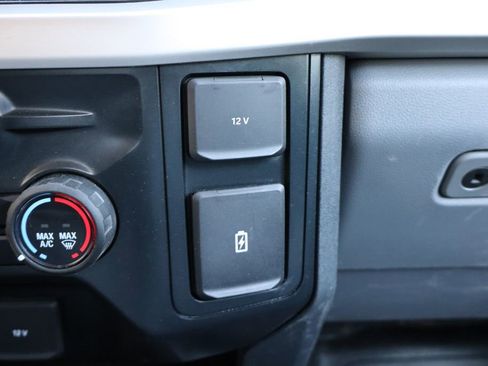 Used 2023 Ford F550 4x4 Regular Cab Super Duty image 34