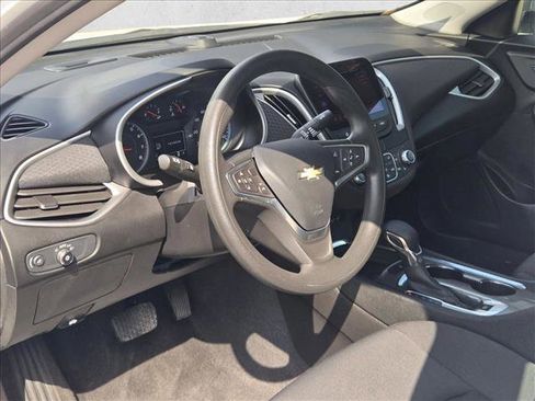 Used 2023 Chevrolet Malibu LT w/ LPO, Floor Liner Package image 9