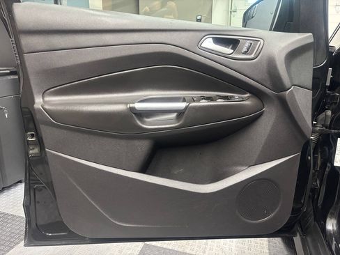 Used 2013 Ford C-MAX SE FWD image 13