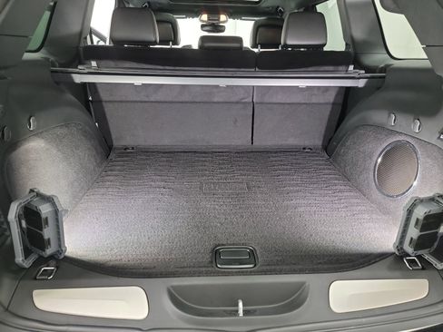 Used 2021 Jeep Grand Cherokee Overland image 26