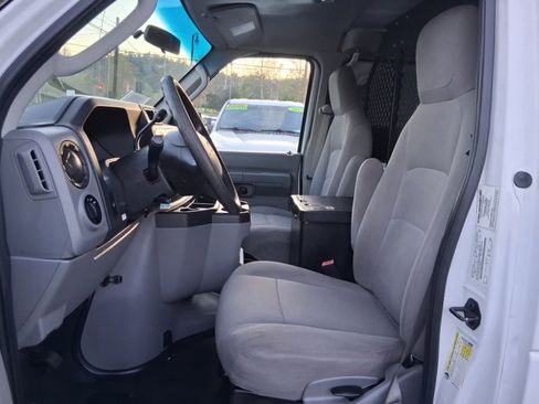 Used 2013 Ford E-150 and Econoline 150 w/ PWR Group image 8