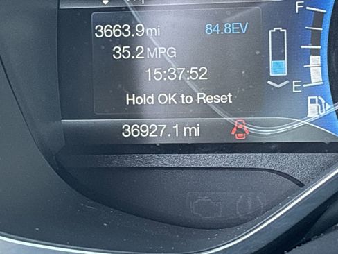 Used 2016 Ford C-MAX SE image 28