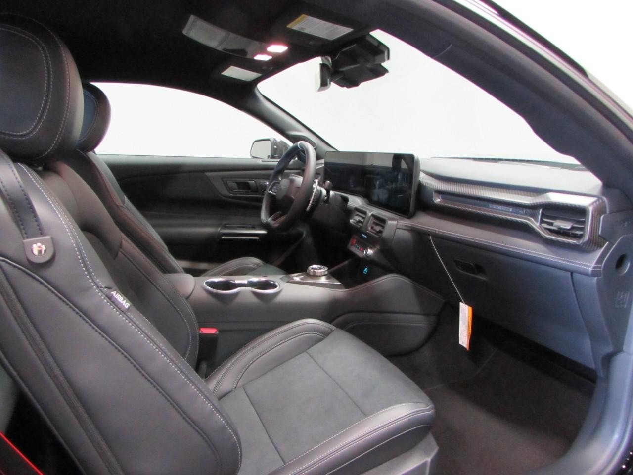 New 2026 Ford Mustang Dark Horse SC w/ Carbon Fiber Exterior Package RWD image 19