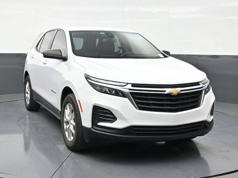 Used 2024 Chevrolet Equinox LS FWD image 7