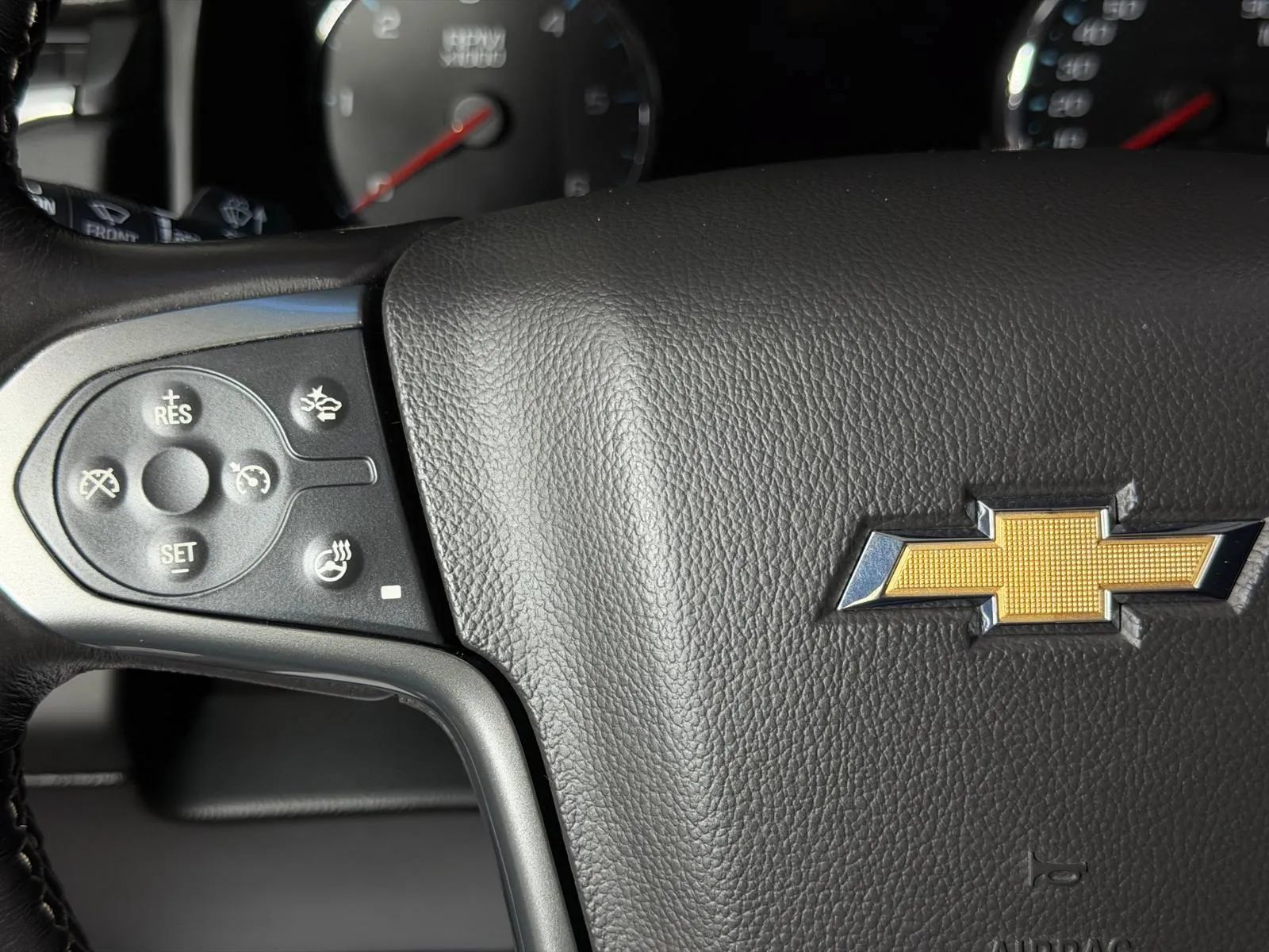 Used 2016 Chevrolet Suburban LTZ AWD/4WD image 33