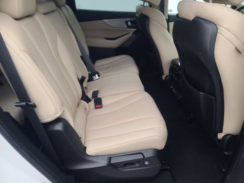 Used 2023 Acura MDX SH-AWD w/ Technology Package image 17