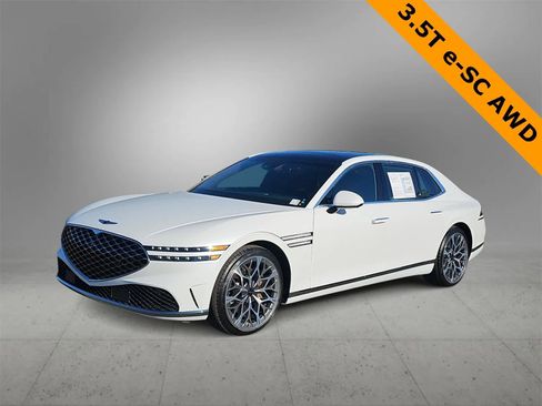 Used 2025 Genesis G90 3.5T image 4