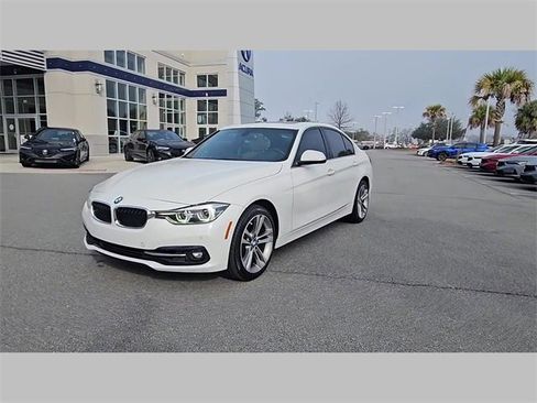 Used 2017 BMW 330i Sedan image 36