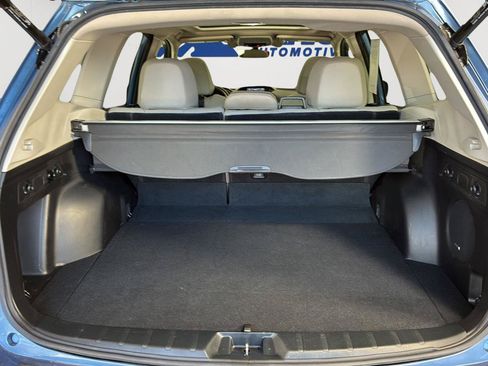 Used 2019 Subaru Forester Limited w/ Popular Package #3 AWD/4WD image 9