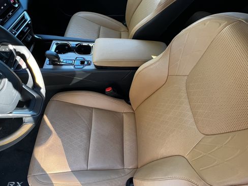 Used 2025 Lexus RX 350 Premium Plus image 15