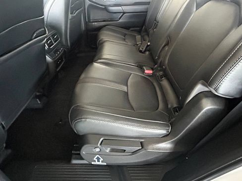 Used 2024 Honda Pilot EX-L image 50