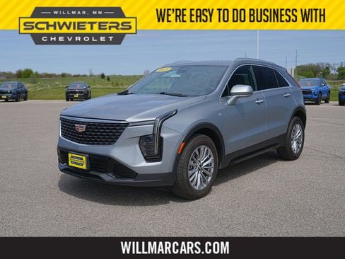 Used 2025 Cadillac XT4 Premium Luxury AWD/4WD image 1