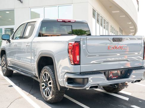 Used 2025 GMC Sierra 1500 AT4 w/ AT4 Premium Package AWD/4WD image 19