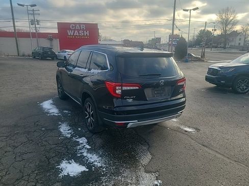 Used 2020 Honda Pilot Touring image 4
