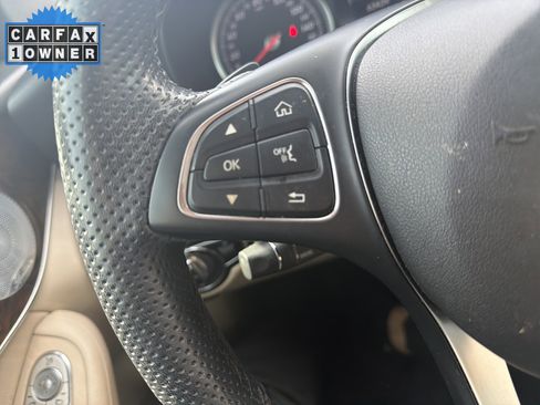 Used 2019 Mercedes-Benz GLC 300 4MATIC Coupe image 19
