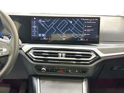 Used 2024 BMW 330e xDrive image 25