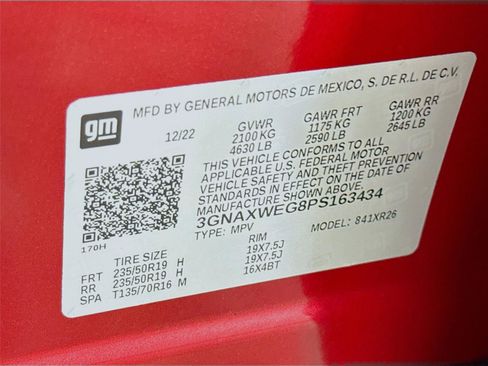 Used 2023 Chevrolet Equinox RS AWD/4WD image 32