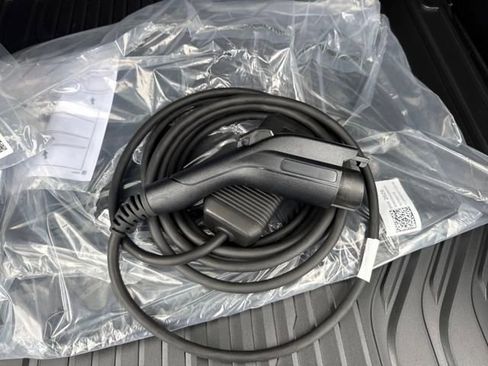 New 2025 Chevrolet Equinox EV RS w/ Active Safety Package 3 image 14