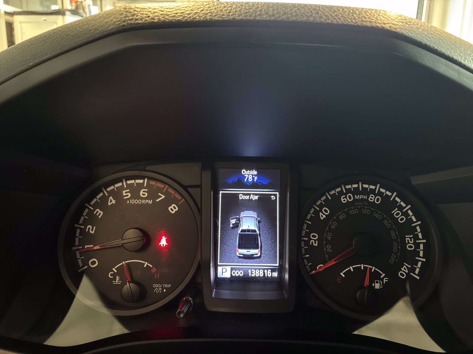 Used 2018 Toyota Tacoma SR w/ SR Convenience Package AWD/4WD image 19