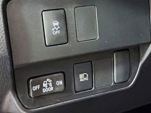 Used 2023 Toyota Tacoma SR5 image 12