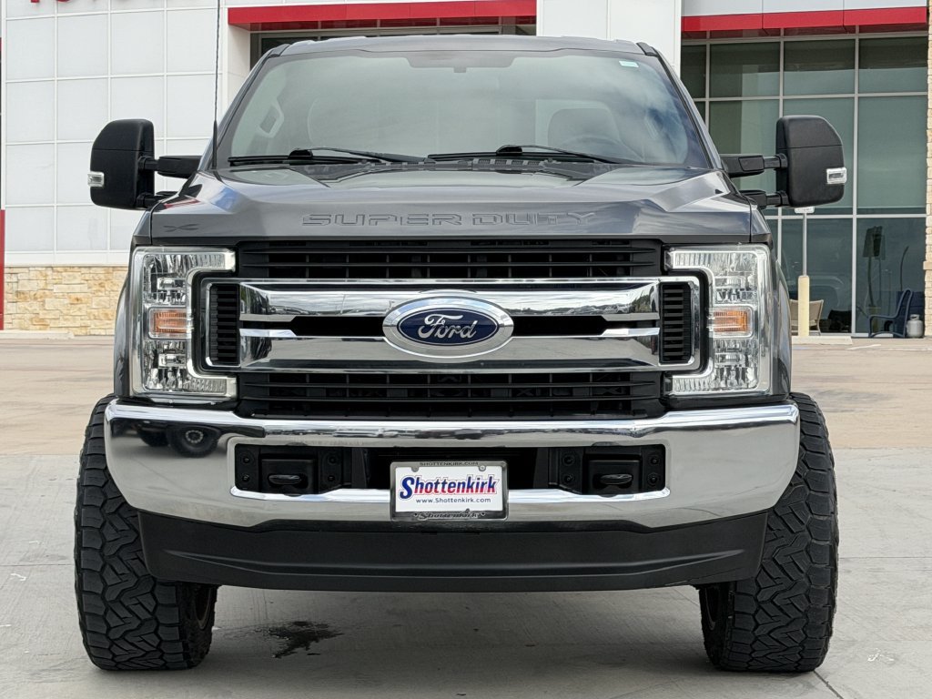 Used 2018 Ford F250 XL w/ STX Appearance Package AWD/4WD image 7