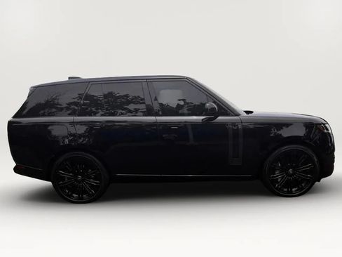 Used 2023 Land Rover Range Rover SE AWD/4WD image 10