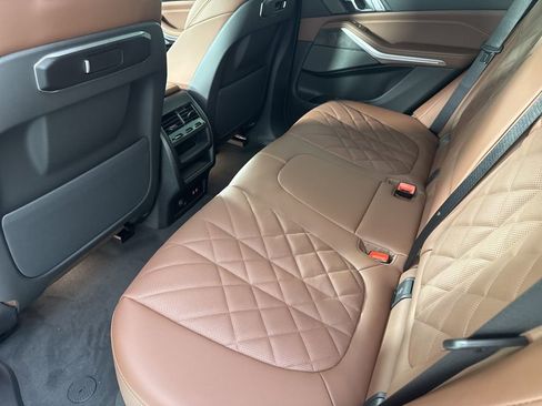 New 2026 BMW X5 xDrive50e w/ M Sport Package AWD/4WD image 11