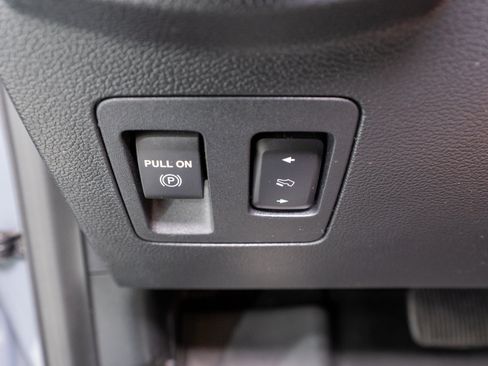Used 2019 Ford F150 Lariat AWD/4WD image 39