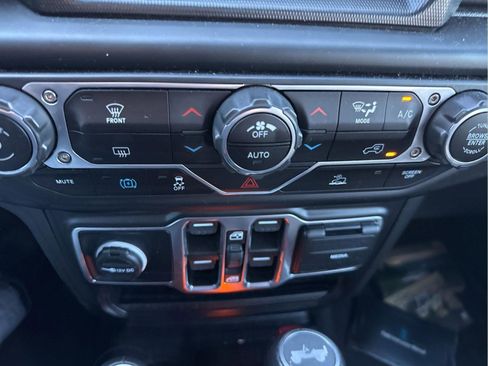 Certified 2023 Jeep Wrangler Sahara 4xe image 21